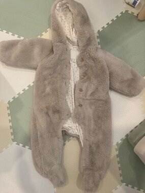 ZARA • Plush Hooded Baby Romper/Bunting